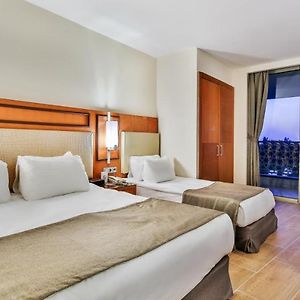 Standard Double or Twin Room Side Seaview